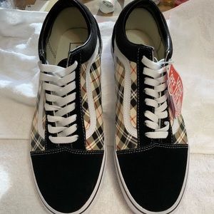 Custom made Old Skool Vans